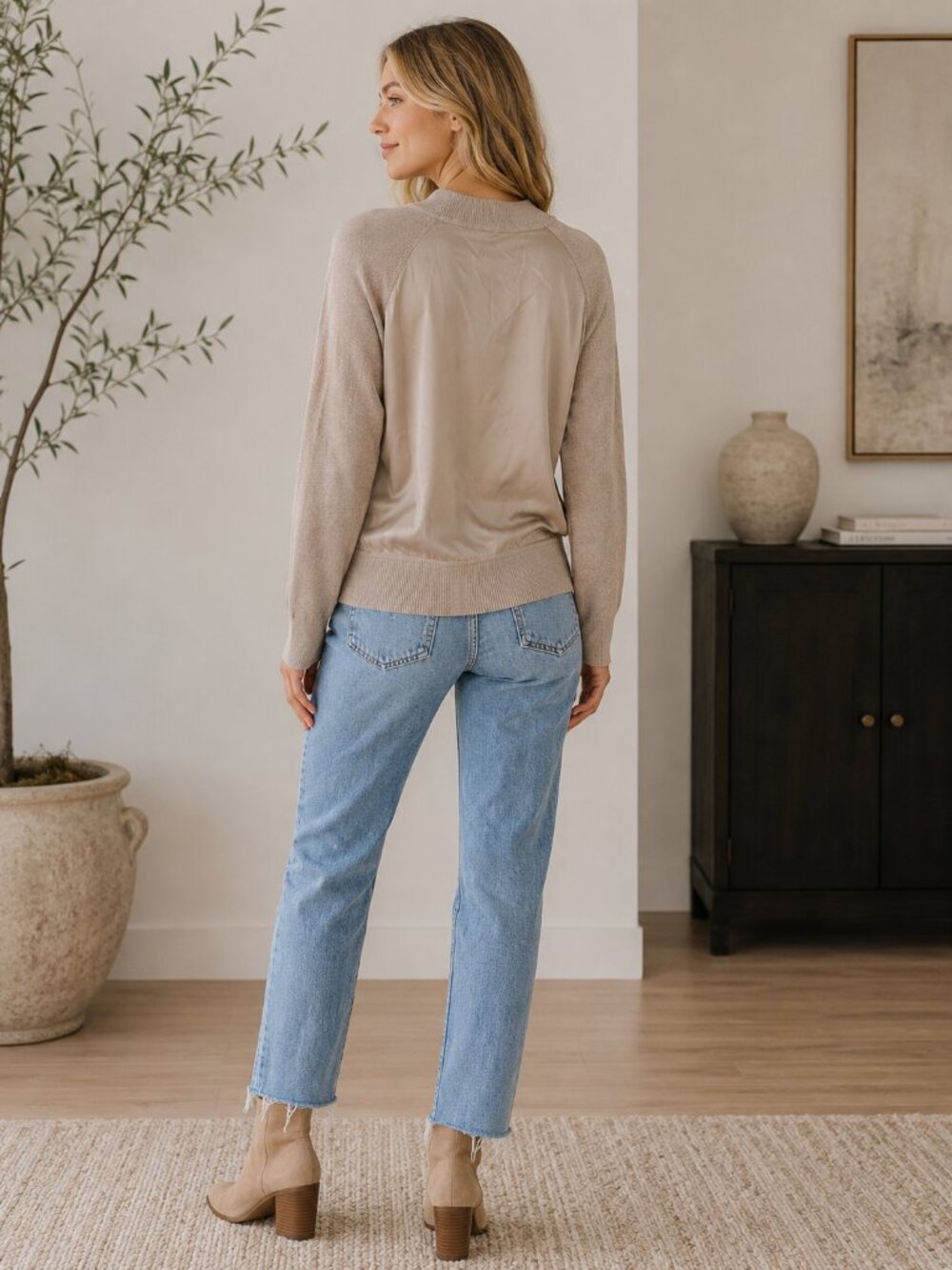 Club Monaco Cashmere Blend Sweater - Picture 2 of 7